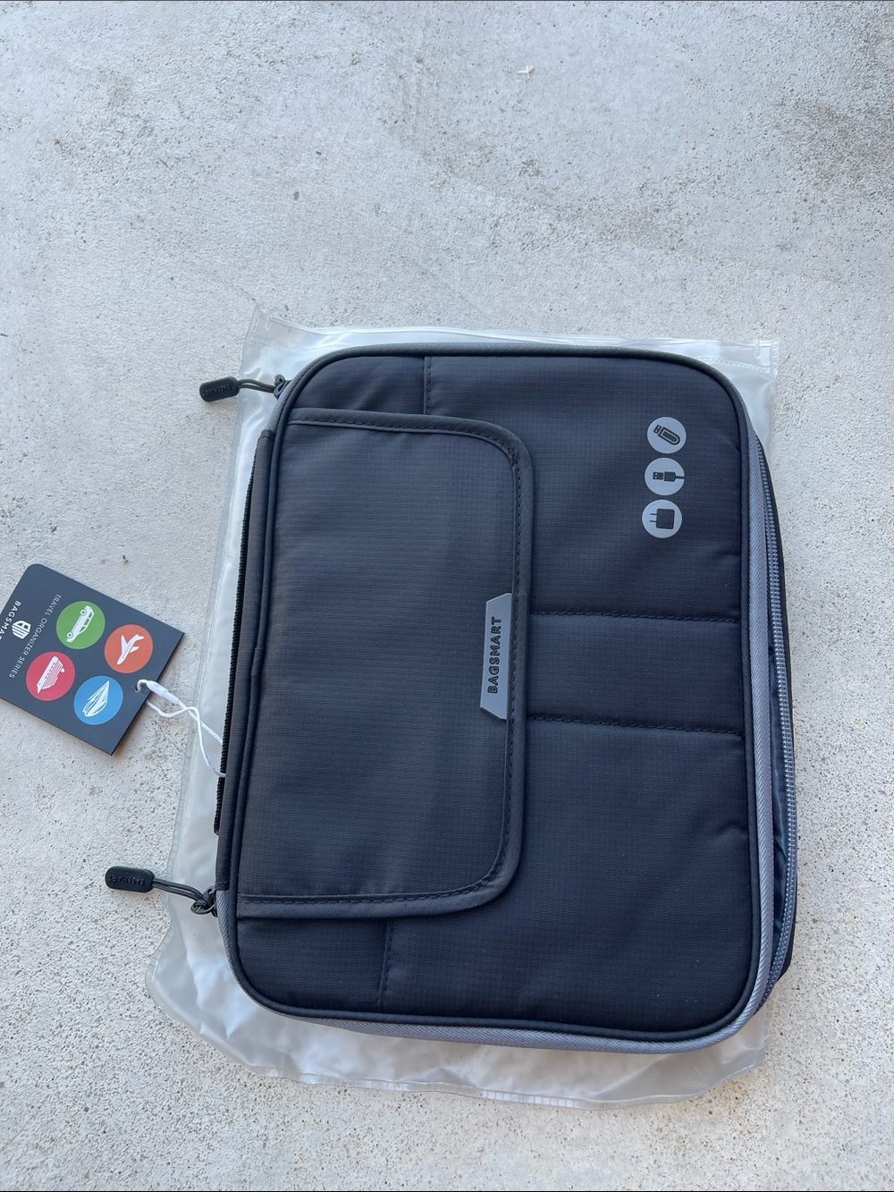 BAGSMART Travel Electronics Organizer Case Cable Storage Pouch Black NWT